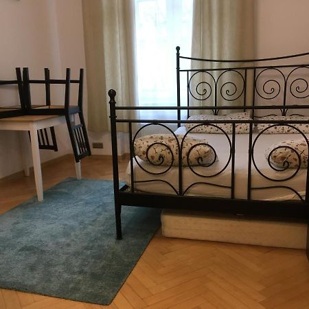 Main Square Apartaments Краков Экстерьер фото