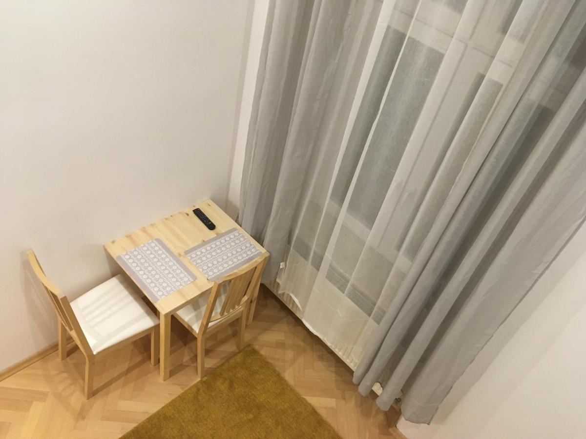 Main Square Apartaments Краков Экстерьер фото