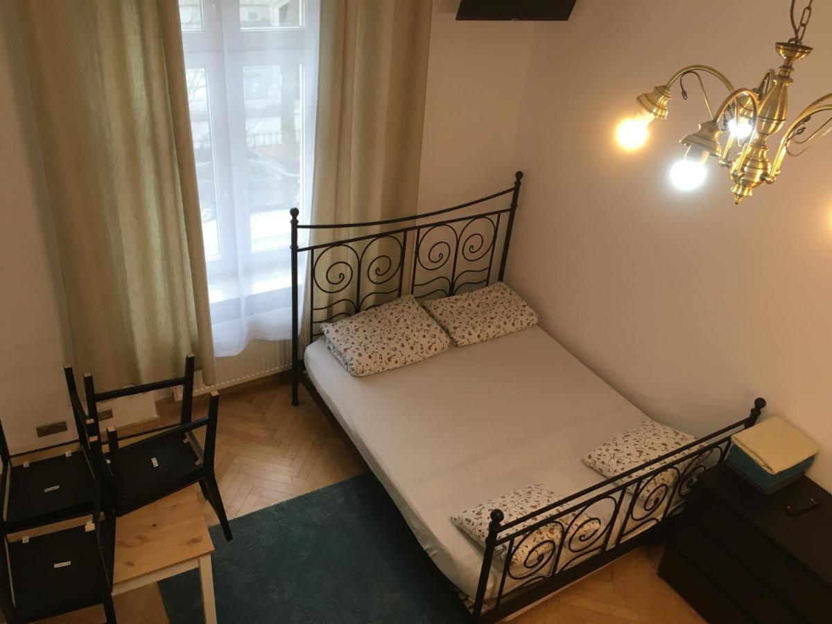 Main Square Apartaments Краков Экстерьер фото