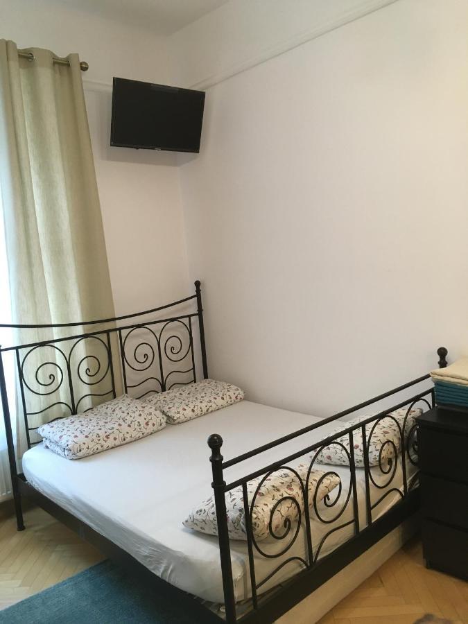 Main Square Apartaments Краков Экстерьер фото